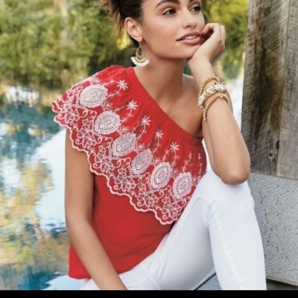 Stella & Dot Maette Red/White Embroidered One Shoulder Top Sz 2X - Picture 1 of 13